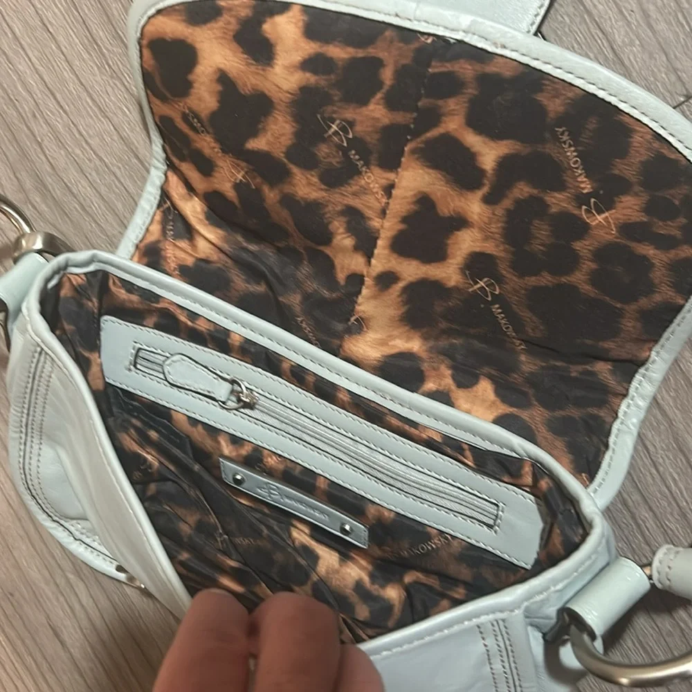 Genuine leather B Makowsky crossbody bag - Picture 4 of 5